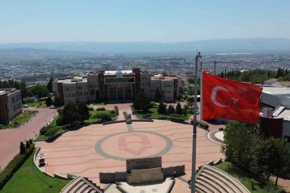 adu-ogrencilerine-2-bin-446-kisilik-kontenjan-destegi