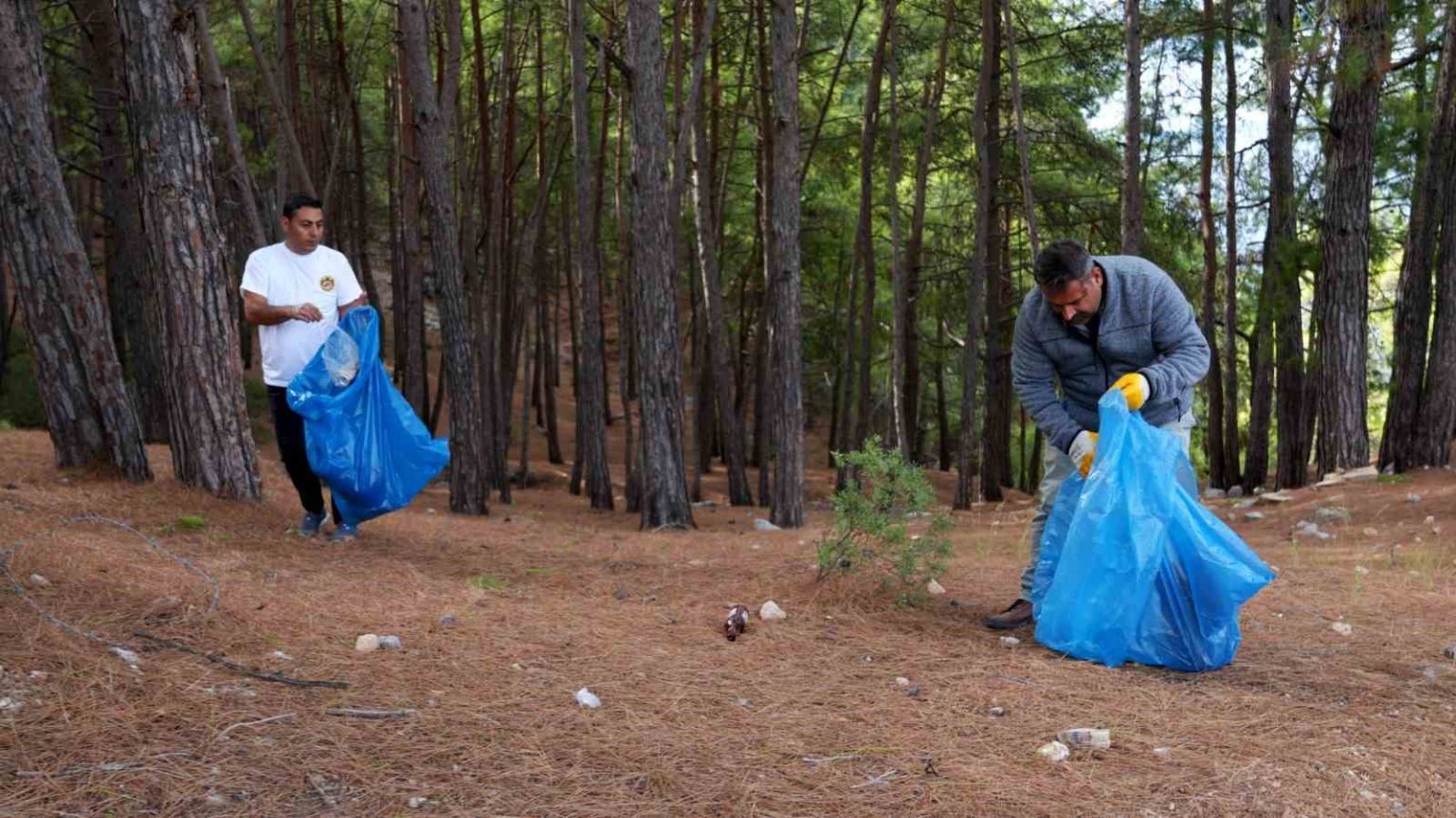 alanya-belediyesinden-erasmus-gunlerinde-kale-temizligi