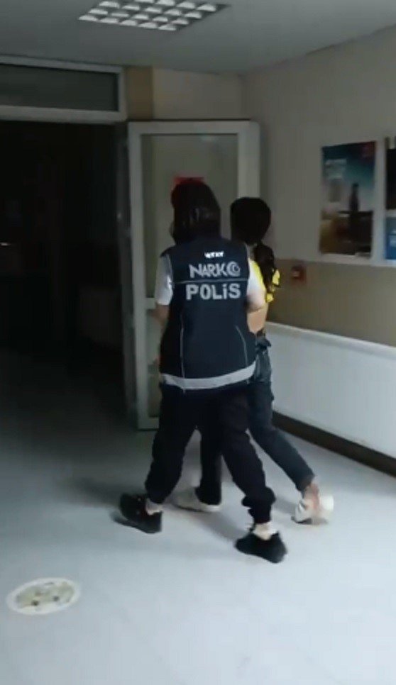 antakyada-hapis-cezasiyla-aranan-2-sahis-yakalandi