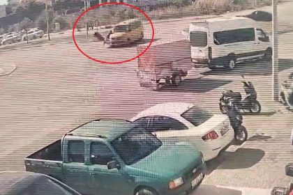 antalyada-taksi-ile-carpisan-motosikletli-yaralandi