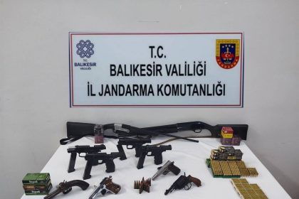 balikesirde-kacakcilik-operasyonu-18-supheli-yakalandi