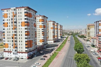 baskan-colakbayrakdar-turkiyede-kendi-imkanlariyla-donusum-yapan-ilk-ve-tek-belediyeyiz