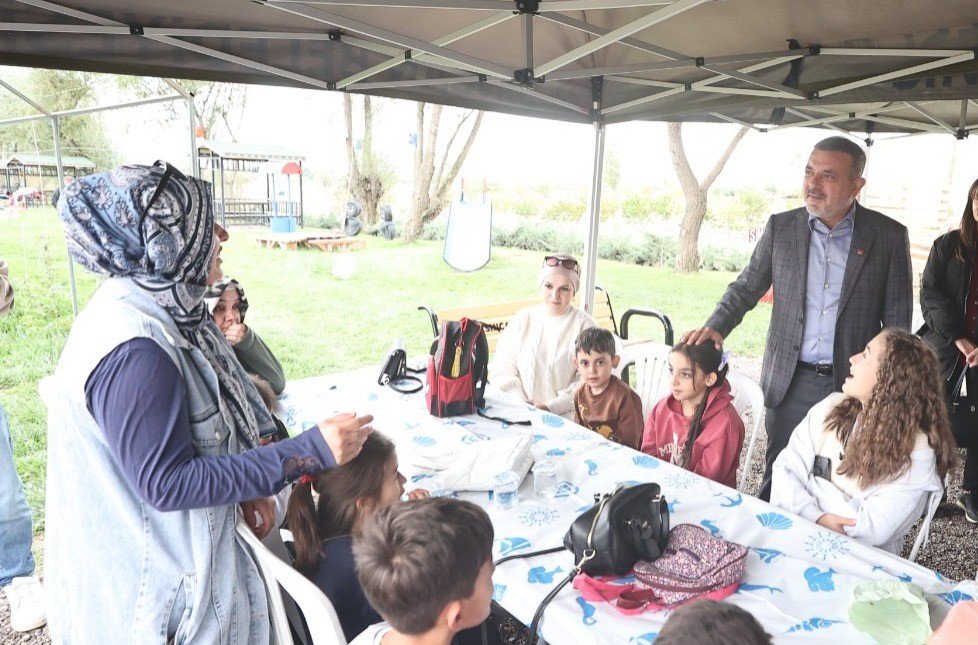 baskan-murat-ercan-colyakli-vatandaslarla-piknikte-bulustu