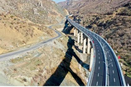 bitlis-baykan-arasi-yol-calismalari-tamamlandi
