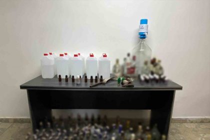 boluda-kacak-icki-operasyonu-1-gozalti