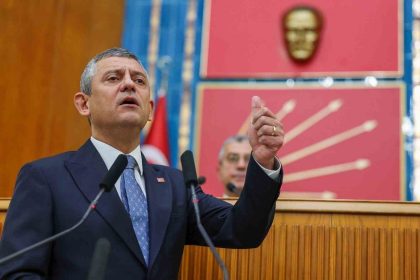 chp-lideri-ozel-biz-bu-haksiz-ve-namussuz-duzeni-degistirmeye-talibiz