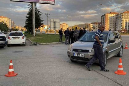 corumda-otomobiller-carpisti-2-yarali