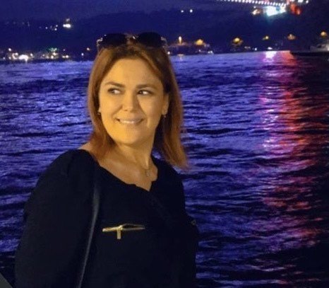 esenyurtta-kamyonun-carptigi-kadinin-cesedi-adli-tip-kurumundan-alindi
