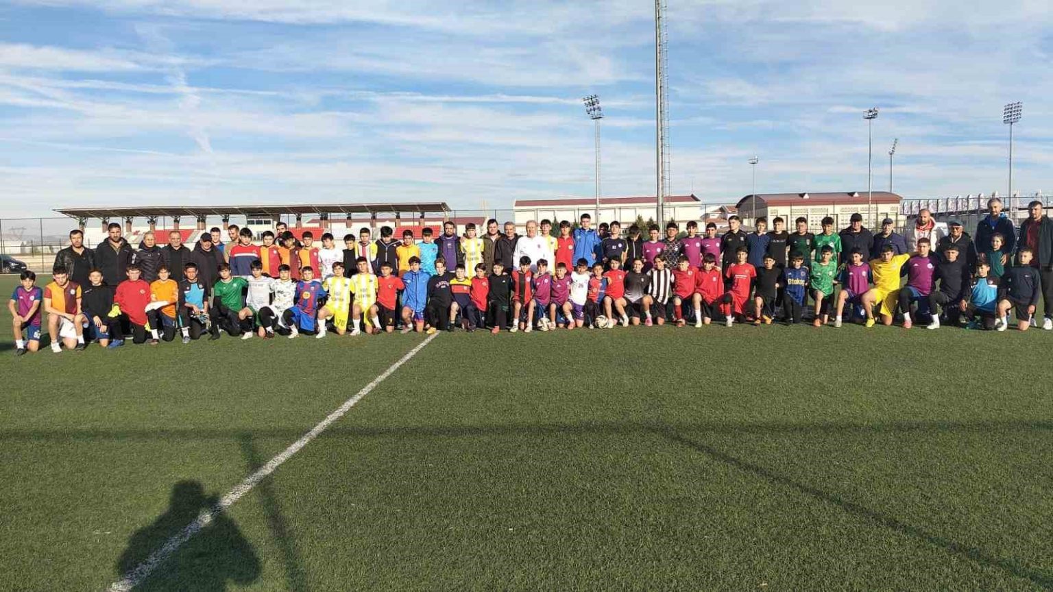gelecegin-futbolculari-icin-secmeler-yapildi