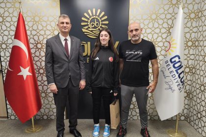 golcuk-belediyesporlu-berra-ceylan-dracula-openda-turkiyeyi-temsil-edecek