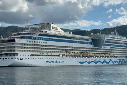 italya-bayrakli-dev-kruvaziyer-marmarise-2-bin-500-yolcusuyla-geldi