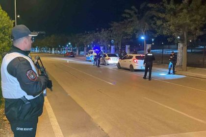 karaman-polisinden-kent-merkezinde-sok-asayis-uygulamasi