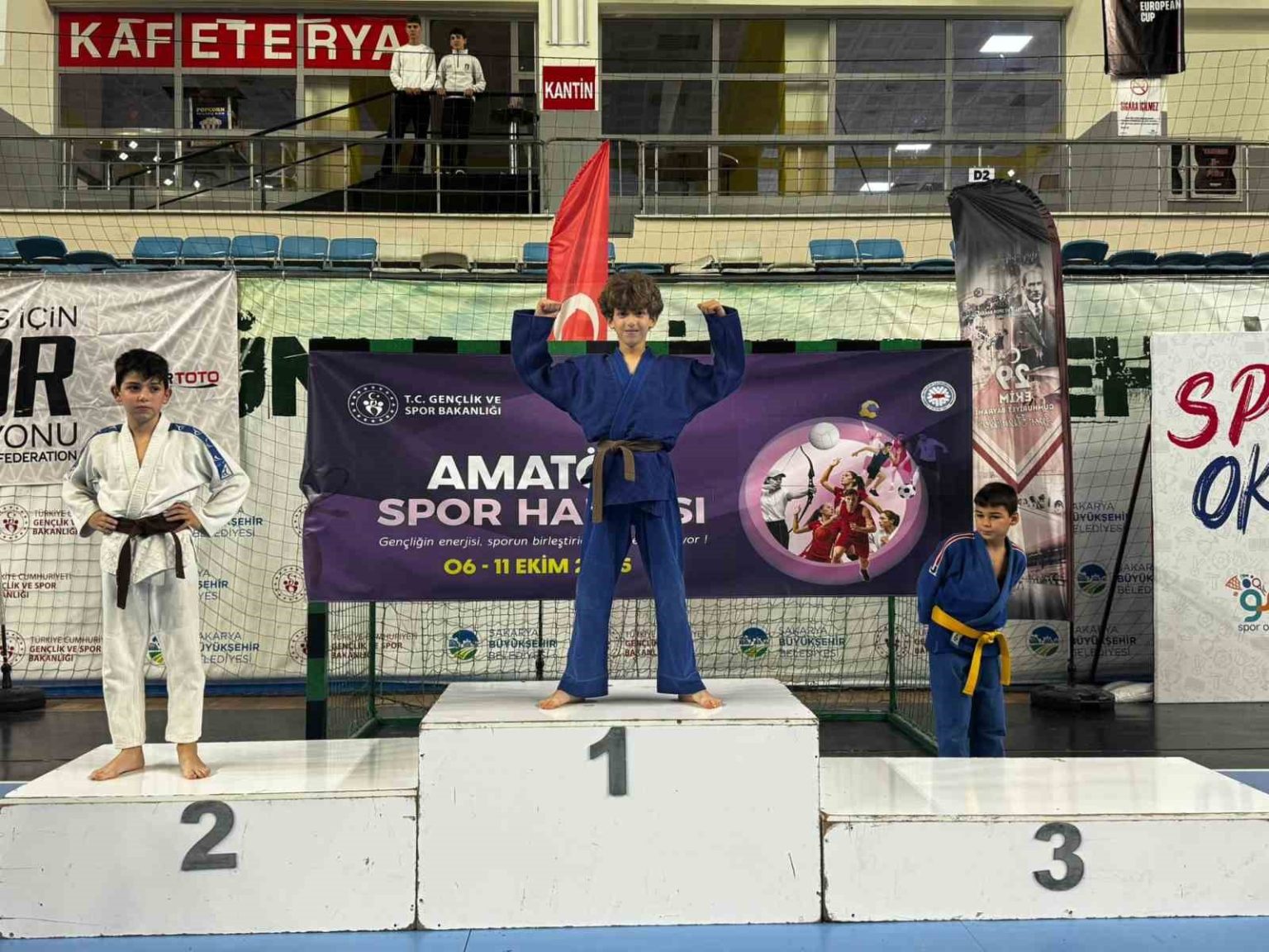 karapurcekli-judocular-il-sampiyonasinda-goz-doldurdu