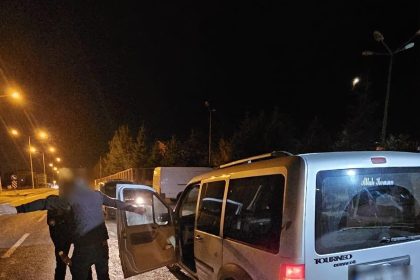 karsta-asayis-ve-huzur-odakli-sok-uygulamalar-devam-ediyor