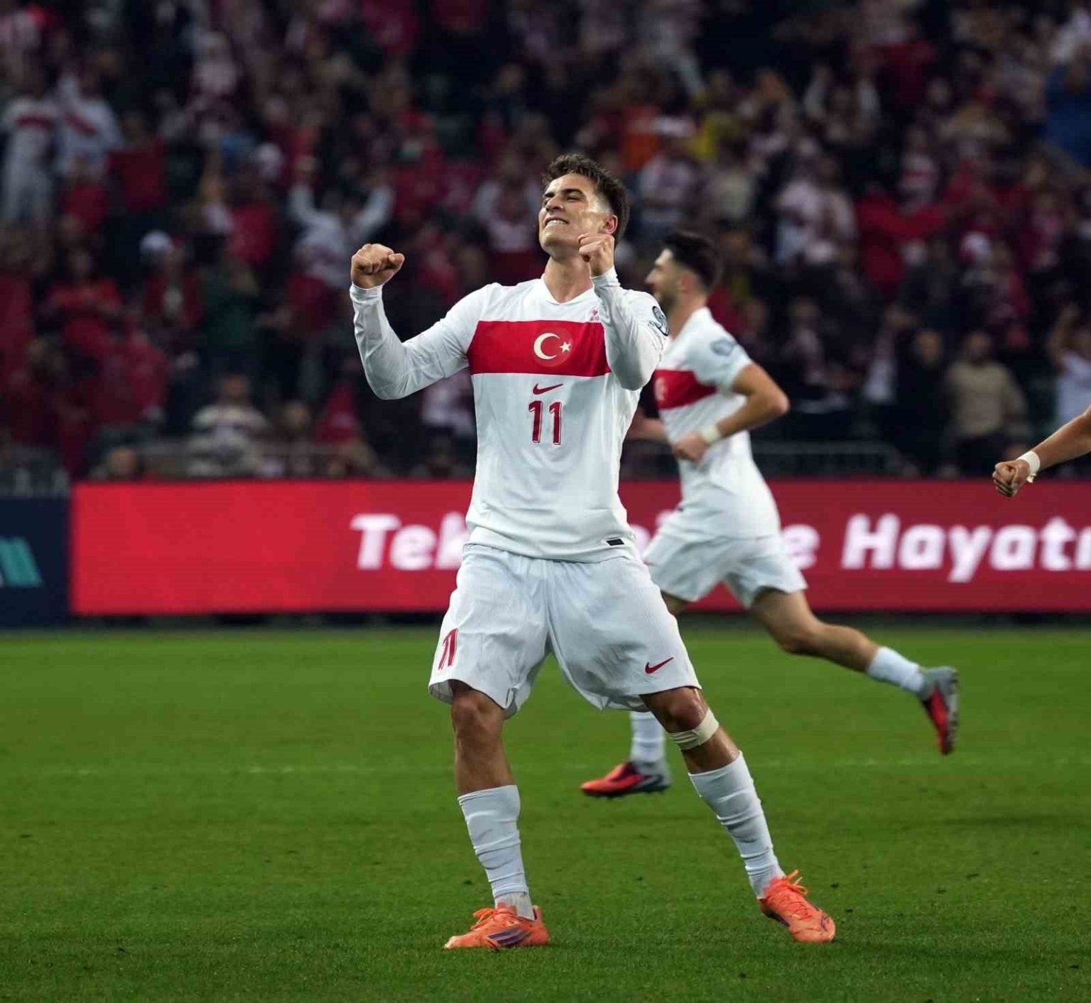 kenan-yildiz-milli-takimdaki-5-golunu-ati