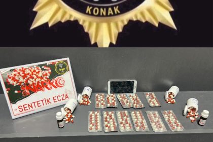 konakta-zehir-tacirlerine-buyuk-darbe-15-tutuklama