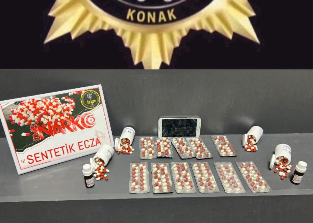 konakta-zehir-tacirlerine-buyuk-darbe-15-tutuklama