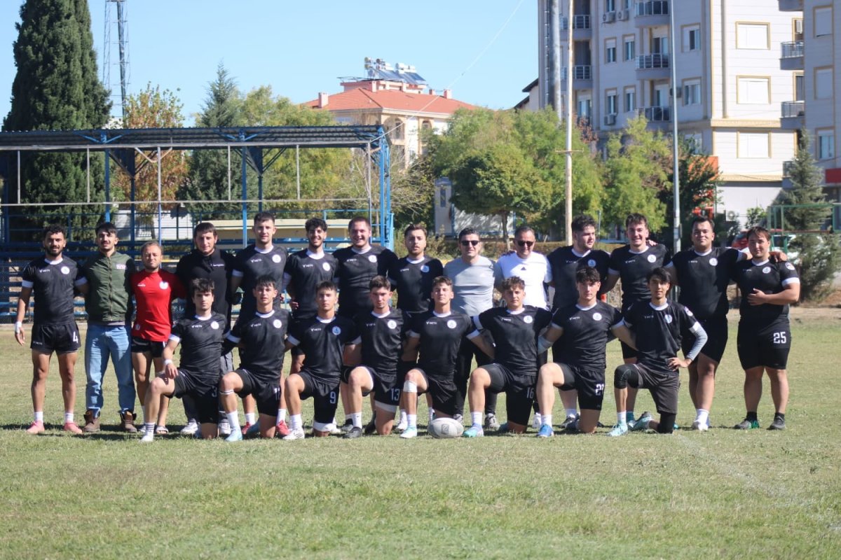 korfez-gb-u20-erkek-ragbicileri-sampiyonluk-yolunda