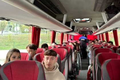 ogrencilere-ucretsiz-ulasim-destegi