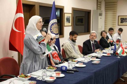 rektor-unuvar-filistinde-yasanan-acilarin-ardindan-gelen-ateskes-hepimiz-icin-bir-nefes-bir-umut-vesilesi-oldu