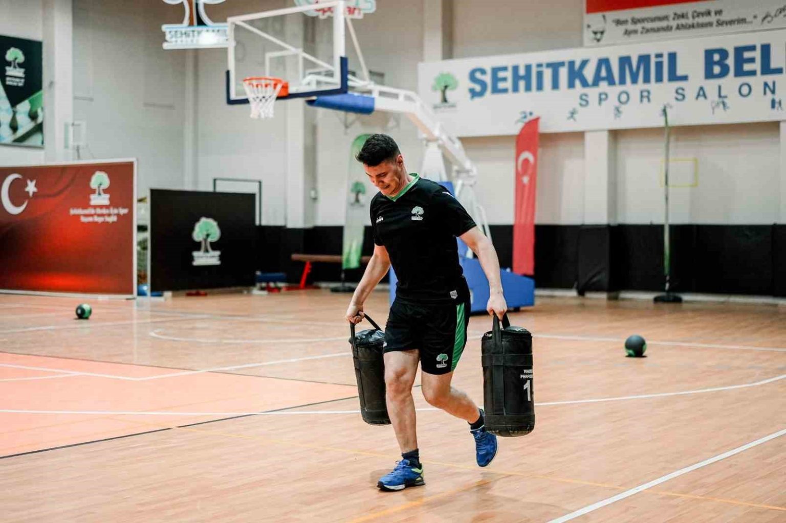 sehitkamil-belediyesinden-genclere-buyuk-destek