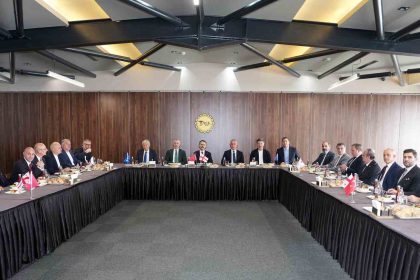 turkiye-gurcistan-resmi-mac-yemegi-duzenlendi