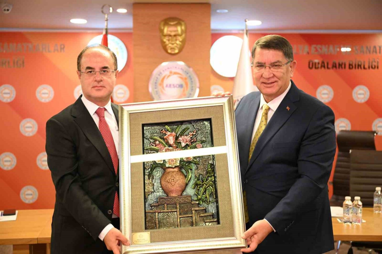 aesob-baskani-dere-esnafin-gelisimini-ve-surdurulebilirligini-desteklemeye-devam-ediyoruz