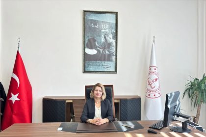altintas-milli-egitim-muduru-tuba-sinan-gorevine-basladi