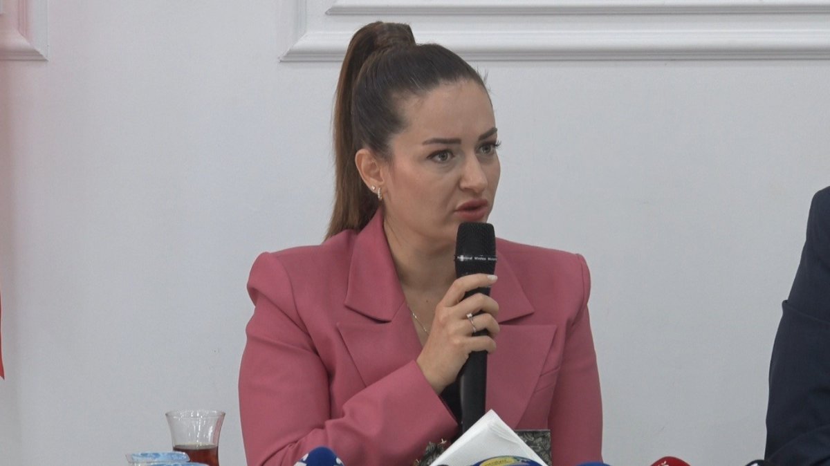 antalya-buyuksehir-belediye-baskanvekili-ozdemir-muhittin-baskan-gunden-gune-kilo-veriyor-bagisikligi-dusuyor