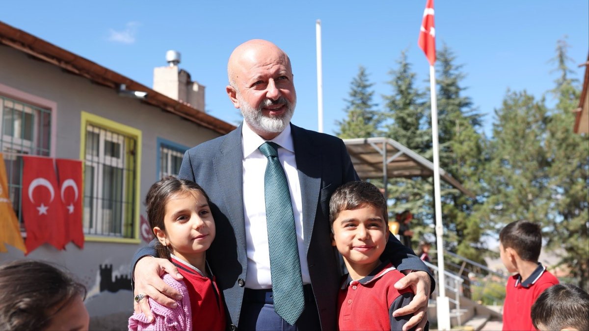 baskan-colakbayrakdar-mahzeminli-cocuklarla-bir-dilim-mutlulukta-bulustu