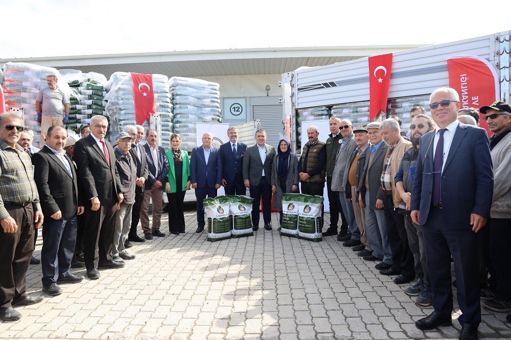 bilecikte-ciftcilere-508-ton-bugday-tohumu-destegi