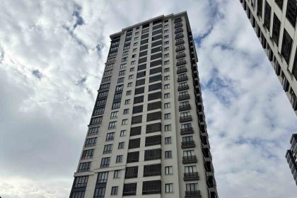 binanin-14-katindan-duserek-olen-kadinin-nisanlisi-ilk-durusmada-tahliye-edildi