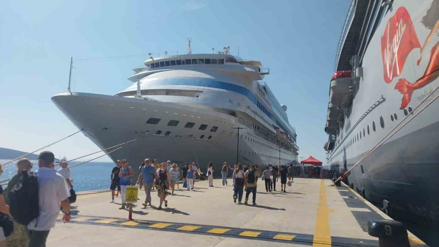 bodruma-3-bin-308-yolcu-getirdi