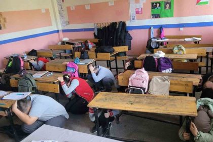 bolvadinde-okullarda-deprem-ve-tahliye-tatbikati