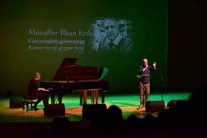 bursa-festivali-edebiyat-ve-muzigi-ayni-sahnede-bulusturdu