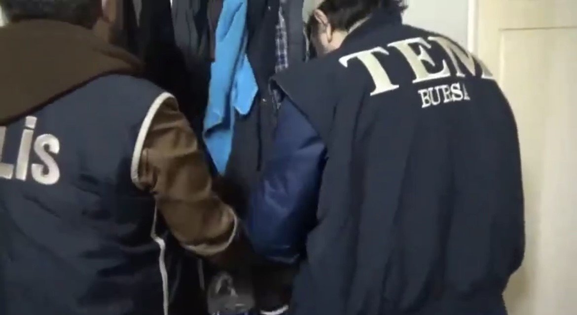 bursa-merkezli-deas-operasyonu-10-gozalti