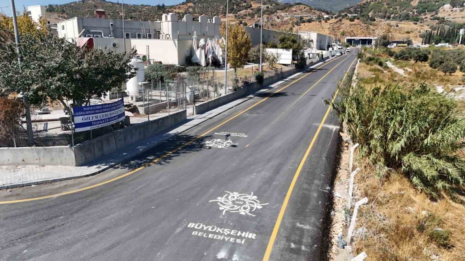 buyuksehirin-sokede-es-zamanli-calismalari-suruyor