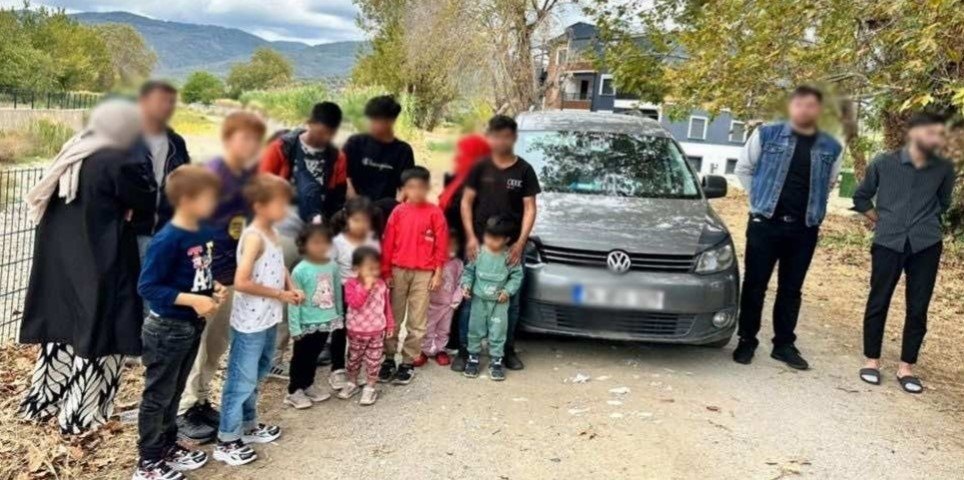 canakkalede-jandarmadan-gocmen-kacakciligi-operasyonu-2-organizator-tutuklandi