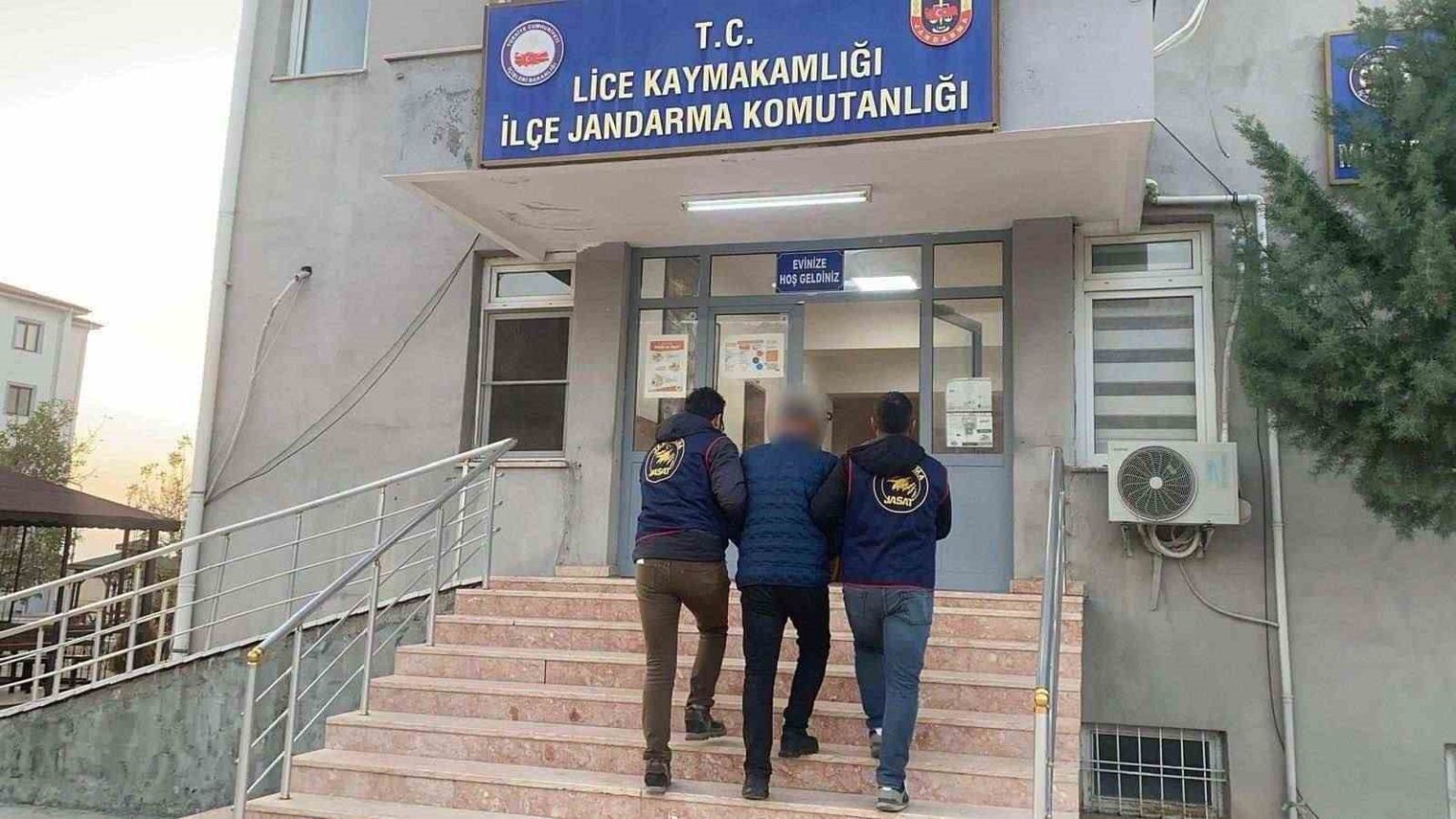 diyarbakirda-32-yil-kesinlesmis-hapis-cezasi-bulunan-sahis-yakalandi