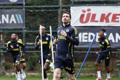 fenerbahce-fatih-karagumruk-maci-hazirliklarini-surdurdu