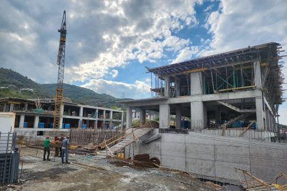 golcukte-egitim-yatirimlari-bir-bir-tamamlaniyor