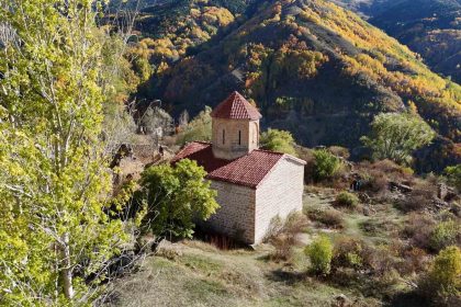 gumushanede-675-yillik-tarih-sonbahar-renkleriyle-bulustu