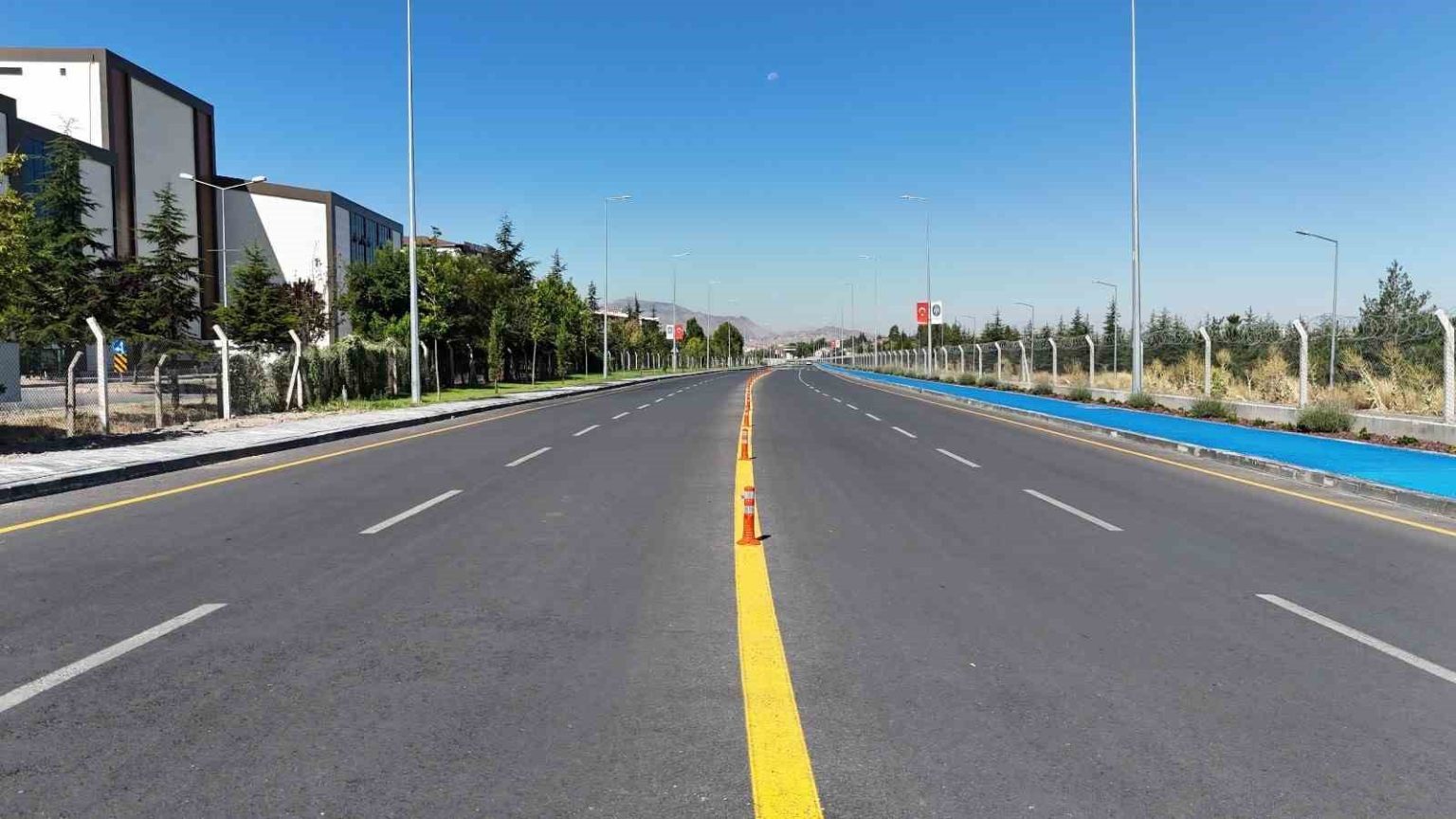 kayserinin-trafik-yukunu-hafifletecek-olan-albayrak-caddesi-aciliyor