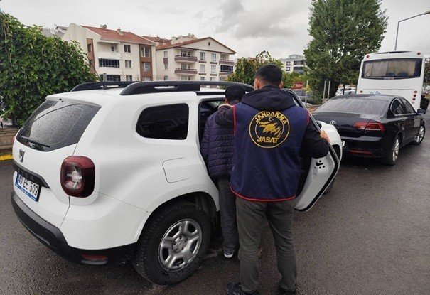 kirsehirde-11-ayri-suc-kaydi-bulunan-sahis-yakalandi