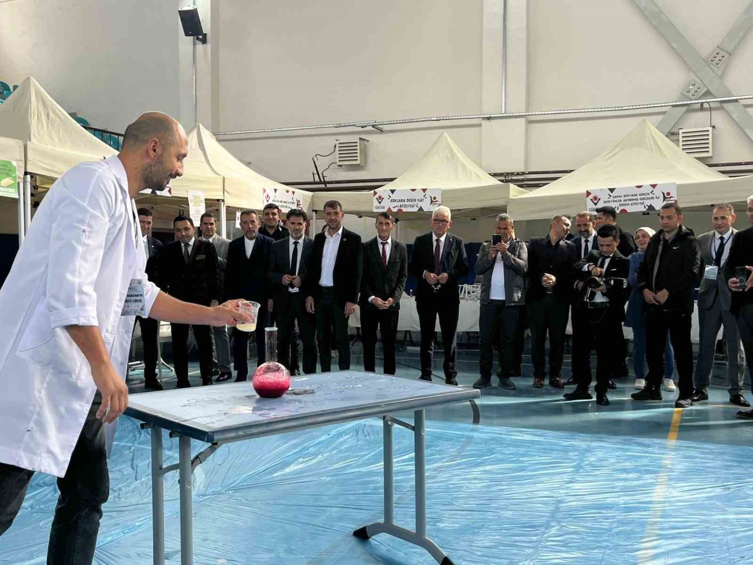 kocaalide-tubitak-4007-bilim-senligi-buyuk-ilgi-gordu