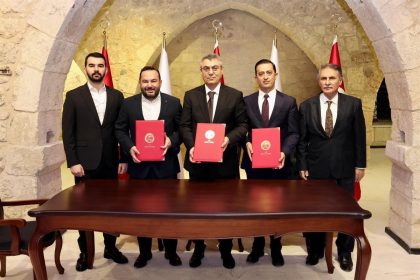 mersinde-4-yeni-acil-saglik-hizmetleri-istasyonu-icin-protokol-imzalandi