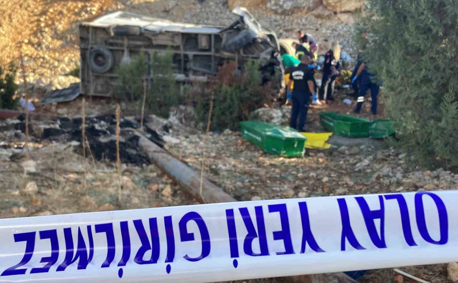 mersindeki-isci-servisi-kazasinda-olu-sayisi-7-oldu