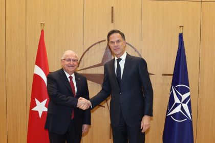 milli-savunma-bakani-guler-nato-genel-sekreteri-rutte-ile-gorustu