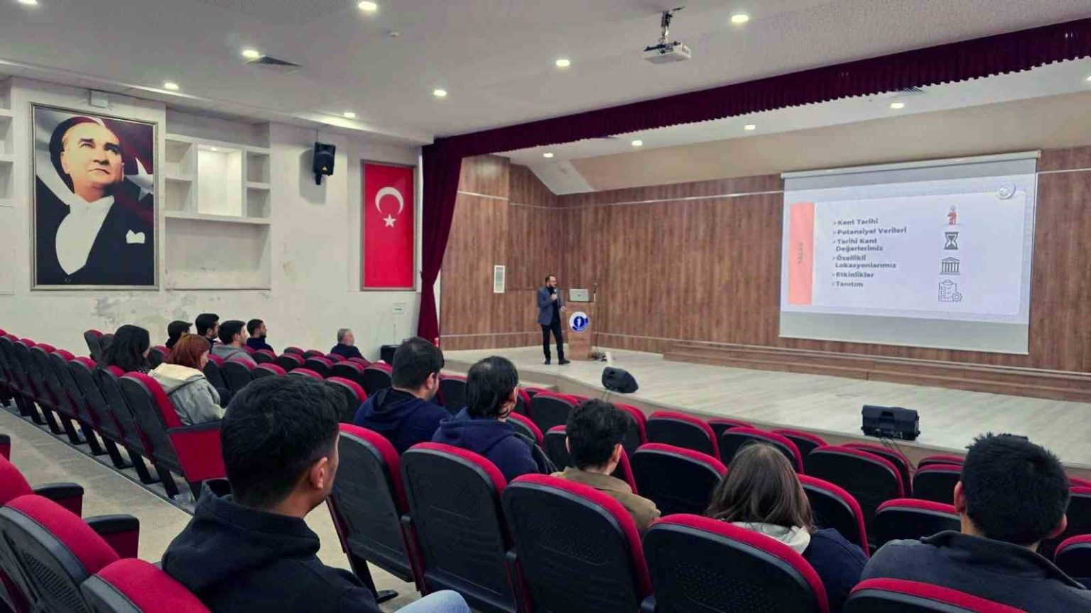 talas-belediyesinden-universite-ogrencilerine-tanitim-gunleri
