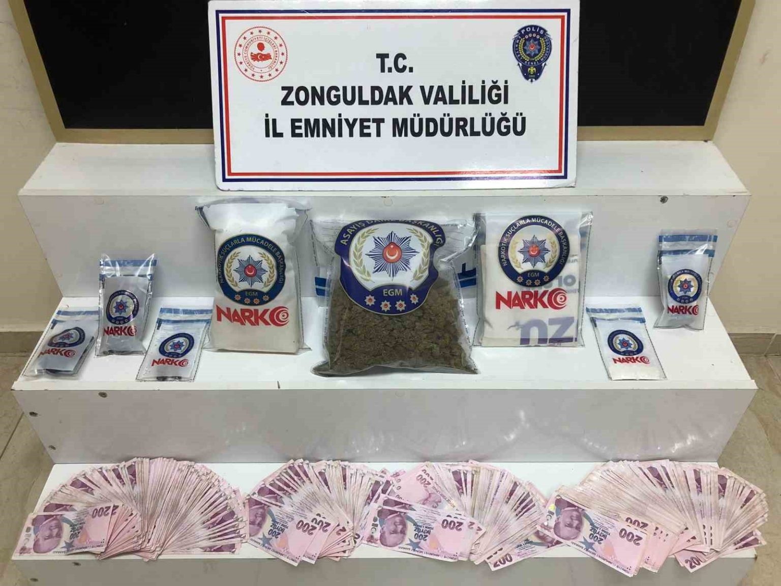 zonguldakta-uyusturucu-operasyonunda-2-supheli-tutuklandi